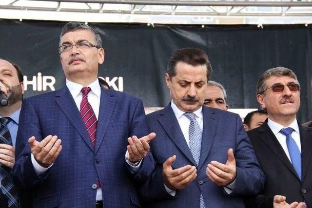 Bakan &Ccedil;elik&rsquo;ten Kılı&ccedil;daroğlu&rsquo;na &rsquo;zam&rsquo; Cevabı 2