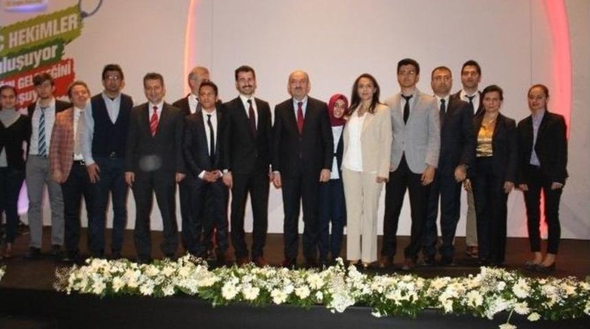 Sağlıkta &Uuml;reten T&uuml;rkiye D&ouml;nemi