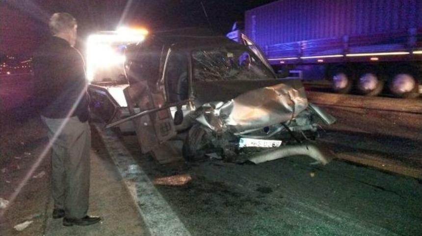 Tem&rsquo;de Kaza: 5 Yaralı