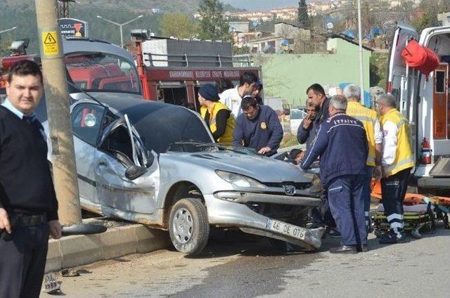 Takla Atan Otomobilin Sürücüsü Yaralandı