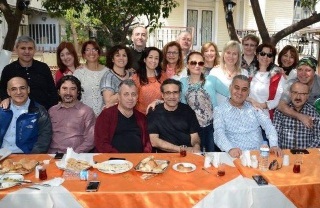 Portakal &Ccedil;i&ccedil;eği Karnavalı Hekimleri De Buluşturdu 1