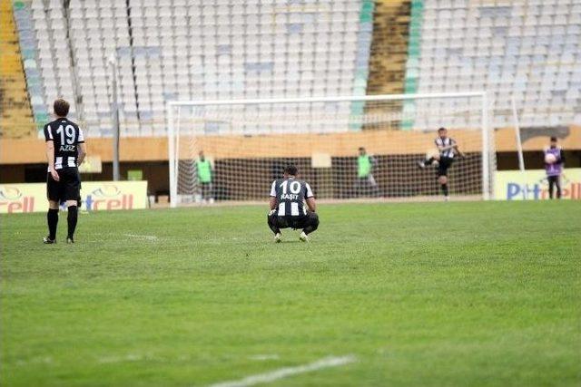 2. Lig’e İzmir Damgası