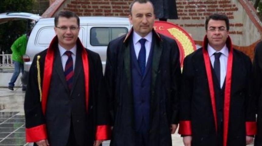 &Ccedil;anakkale Baro Başkanı: Adliyelerdeki G&uuml;venlik Zaafının Sebebi Avukatlar Değil
