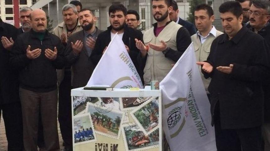 Suriye&rsquo;ye Yardım Tır&rsquo;ı Dualarla Uğurlandı