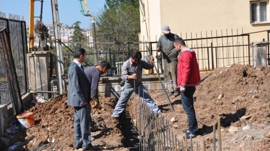 Belediyeden Yol Genişletme &Ccedil;alışmaları