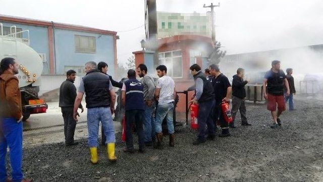 Tekirdağ’da Tekstil Fabrikası Alev Alev Yandı