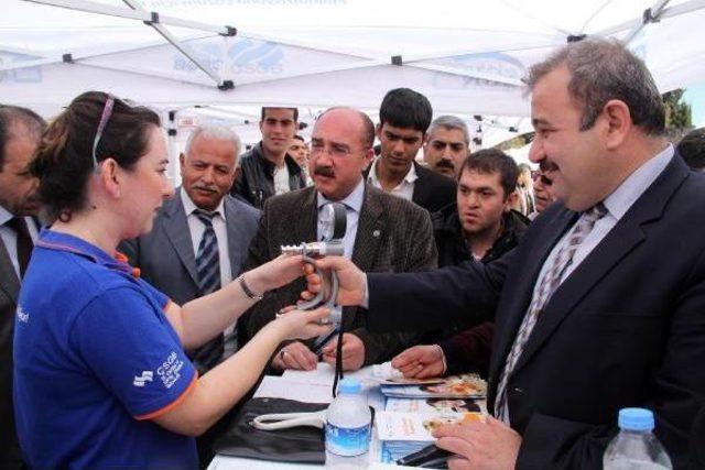 Şanlıurfa’Da Sağlık Çadırı Kuruldu