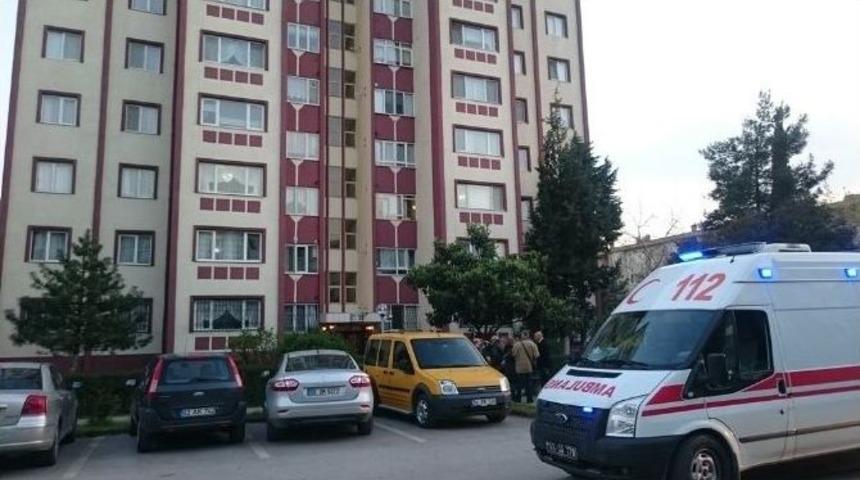 Emekli Doktor &Ouml;l&uuml; Bulundu