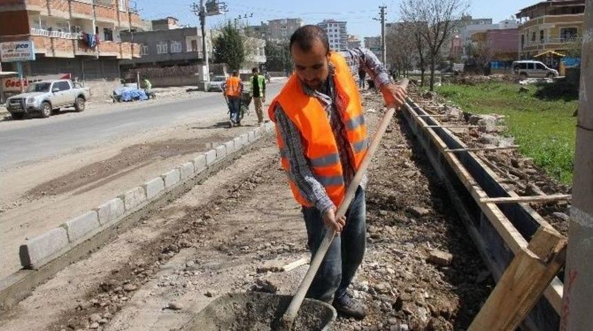 Bağlar Belediyesi&rsquo;nde Parke Ve Kaldırım &Ccedil;alışmalarına Başlandı