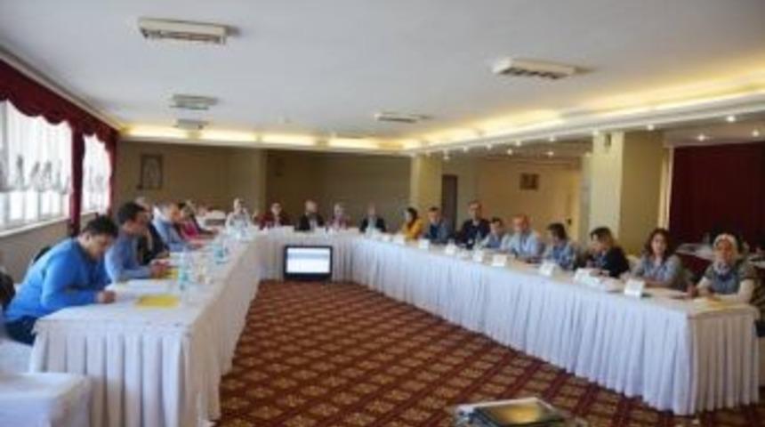 112 Acil Servis Personeli Trafik Kazası Konusunda Uyarıldı