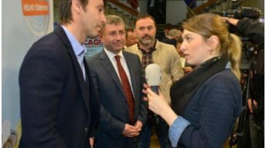 Eski Futbolculardan Fenerbah&ccedil;e Takım Otob&uuml;s&uuml;ne Yapılan Saldırıya Yorum