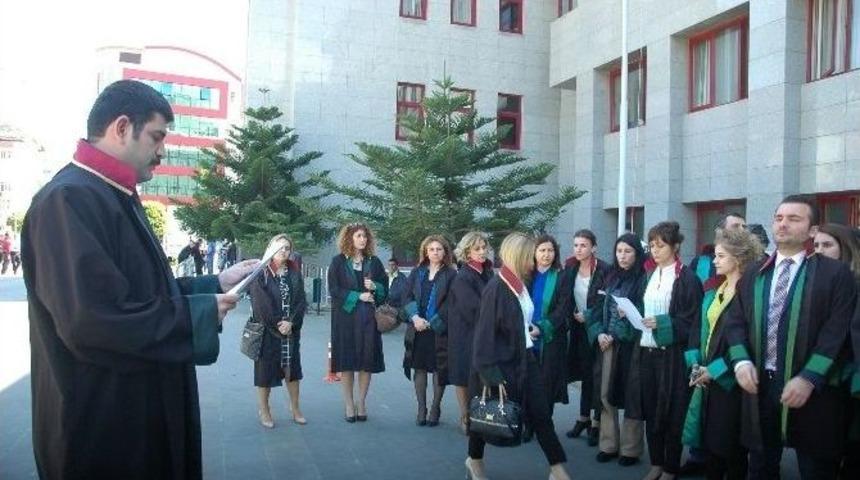 Manavgatlı Avukatlardan Buruk Kutlama