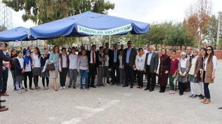 &rsquo;iyilikte Yarışan Sınıflar Her Sınıfın Bir Yetim Kardeşi Var&rsquo; Projesi