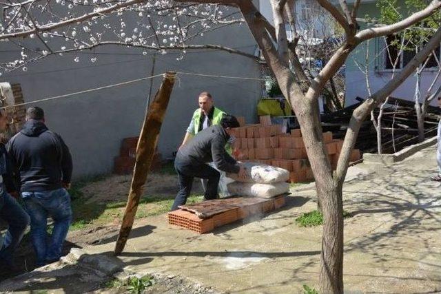 Süleymanpaşa Belediyesi’nden Evi Yanan Aileye Yardım