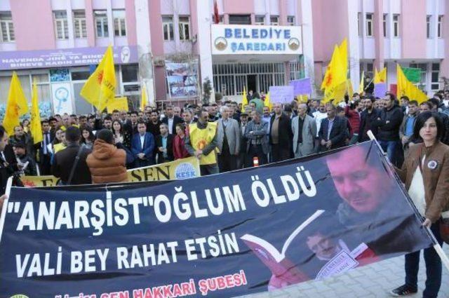 Hakkari Ve Çukurca'da Yalova Valisi'ne Tepki Yürüyüşü