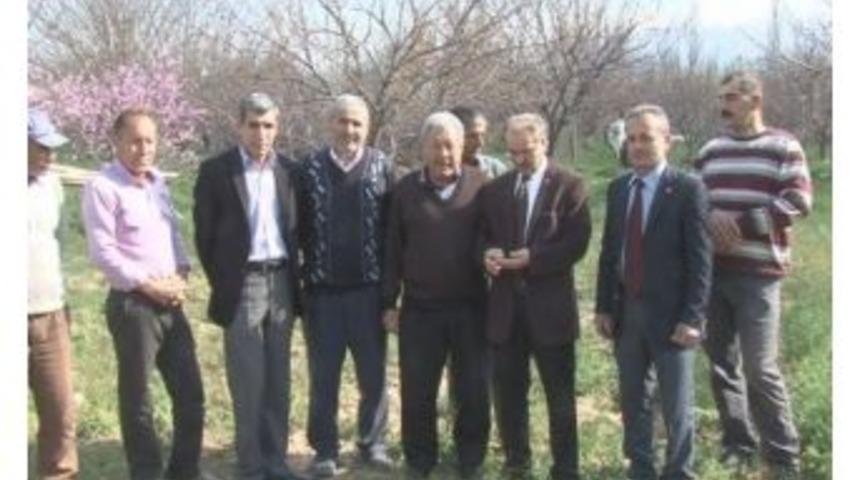 Mp Y&ouml;netimi &Uuml;r&uuml;nleri Dondan Zarar G&ouml;ren &Uuml;reticileri Ziyaret Etti