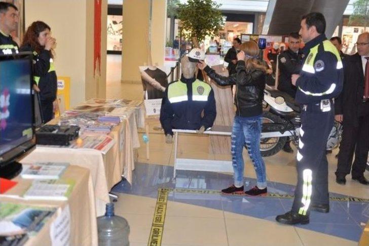 Kütahya’da ’polis Sergisi’ Açıldı G1
