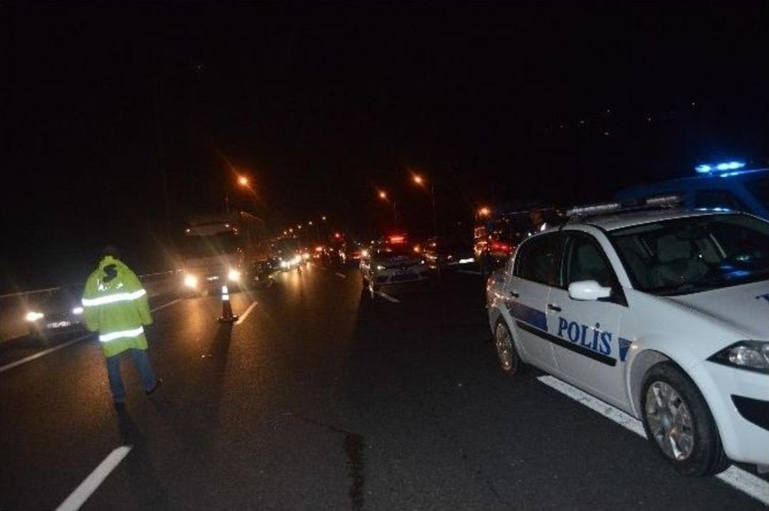 Osmaniye&rsquo;de Trafik Kazası: 6 &Ouml;l&uuml;, 11 Yaralı