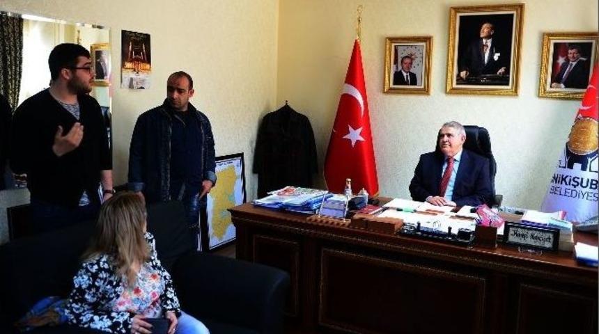 Başkan Mah&ccedil;i&ccedil;ek&rsquo;ten Romanyalı &Ouml;ğrencilere Se&ccedil;im Dersi