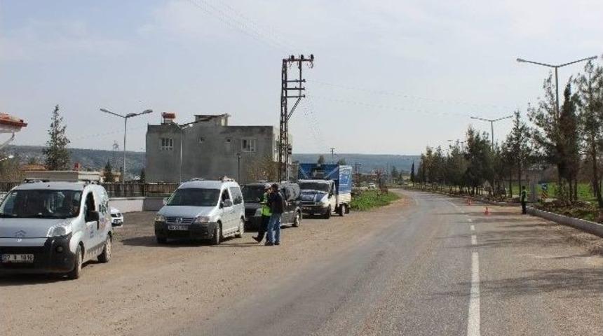Yavuzeli İl&ccedil;e Emniyet Amirliği Trafik Denetimlerini Arttırdı
