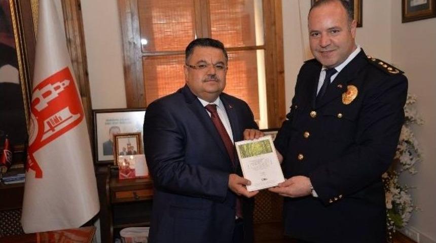 Polislerden Başkan Yağcı&rsquo;ya Ziyaret