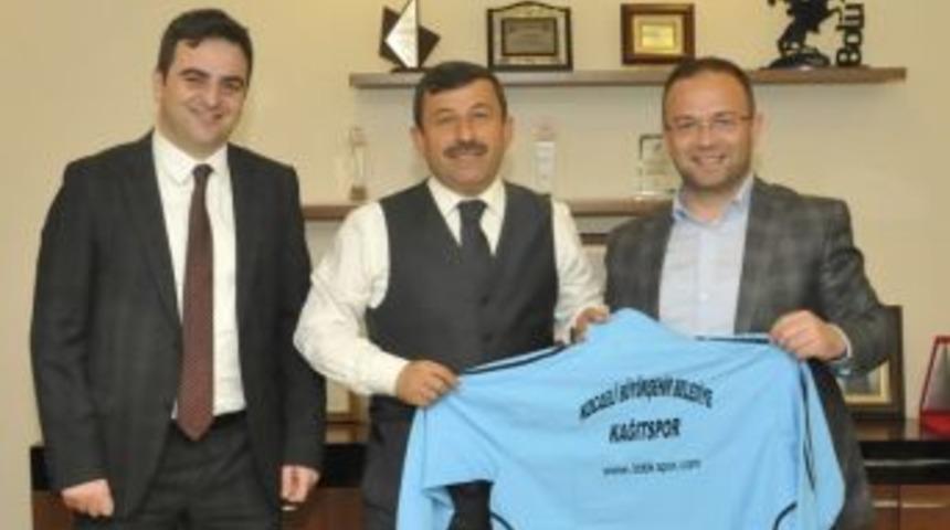 Darıca Belediye Başkanı Ş&uuml;kr&uuml; Karabacak: