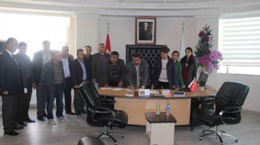 Kulp Belediyesi İle Genel-iş Sendikası Arasında Tis İmzalandı