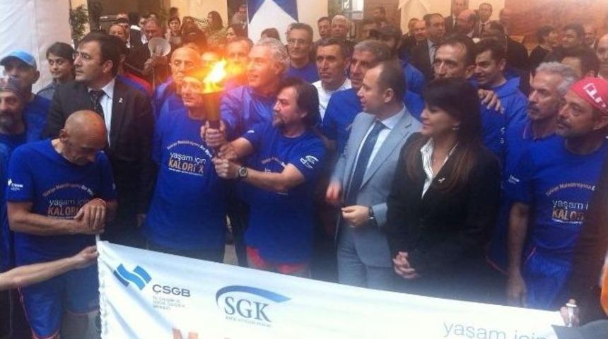 Maln&uuml;trisyon Meşalesi Ankara&rsquo;dan Şanlıurfa&rsquo;ya Doğru Yola &Ccedil;ıktı