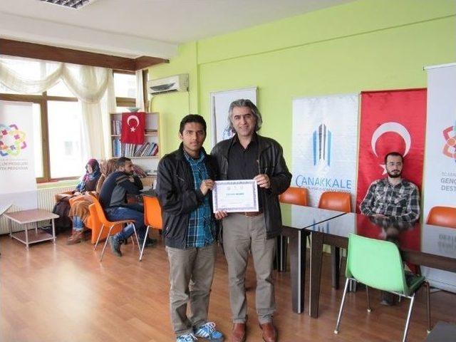 Misafir &Ouml;ğrenciler Belgelerini Aldılar 1