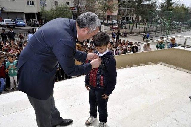 Deneme Sınavında İl Birincisi Olan Öğrenciye Çeyrek Altın 2