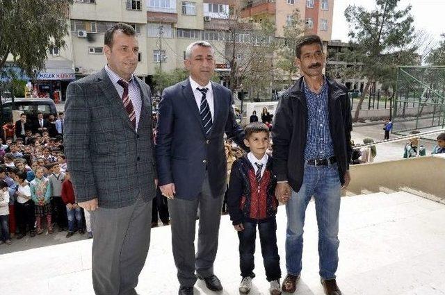 Deneme Sınavında İl Birincisi Olan Öğrenciye Çeyrek Altın 3