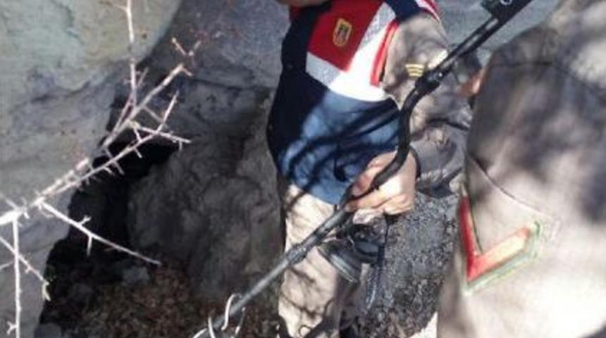 &Ccedil;ubuk'ta Jandarmadan Ka&ccedil;ak Kazı Yapanlara Operasyon