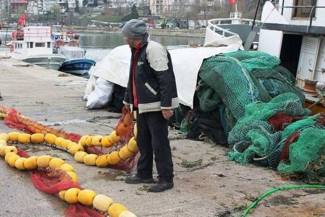 Marmara Denizi’nde Balık Çıkmayınca Sezon Erken Kapandı