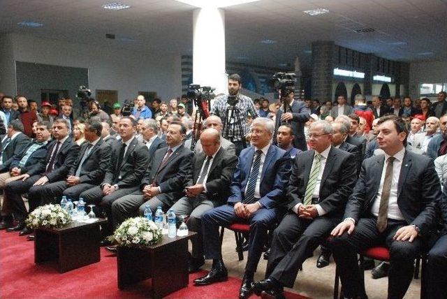 Diyarbakır&rsquo;da 7&rsquo;inci Tarım Ve Hayvancılık Fuarı A&ccedil;ıldı 2