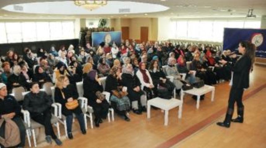 Gaziosmanpaşa&rsquo;da "&ccedil;ocuk Ve Oyun" Konulu Seminer