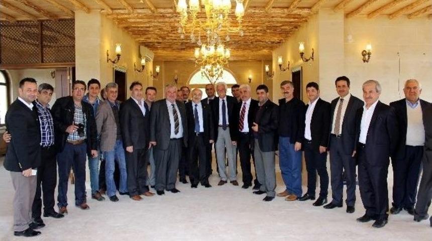 Rekt&ouml;r G&ouml;n&uuml;ll&uuml; Medya İle Bir Araya Geldi