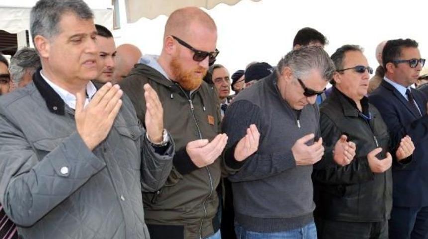 Bodrum'da &Ouml;len Emekli B&uuml;y&uuml;kel&ccedil;i Toprağa Verildi