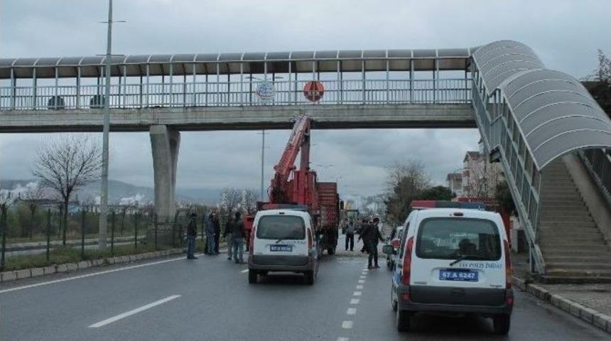 &Uuml;st Ge&ccedil;ide Takılan Vin&ccedil; Faciaya Yol A&ccedil;ıyordu