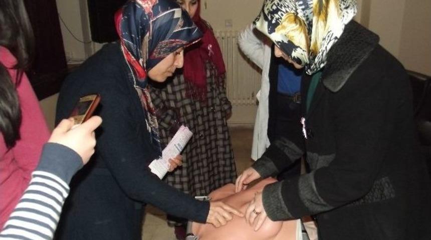 Bala&rsquo;da Kadınlar Meme Kanseri Konusunda Bilgilendirildi