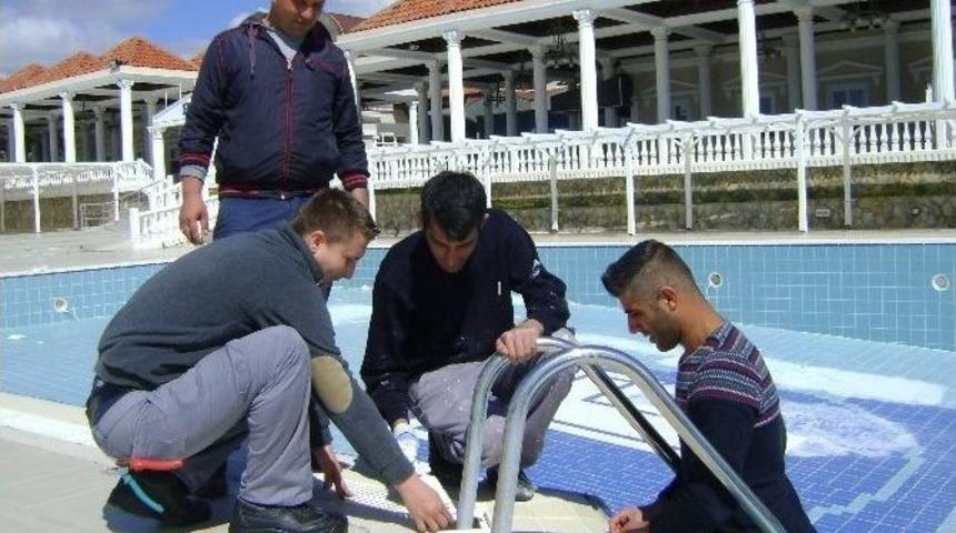 Didim De &ldquo;havuz Suyu &Ouml;perat&ouml;rl&uuml;ğ&uuml;&rdquo; Kursu