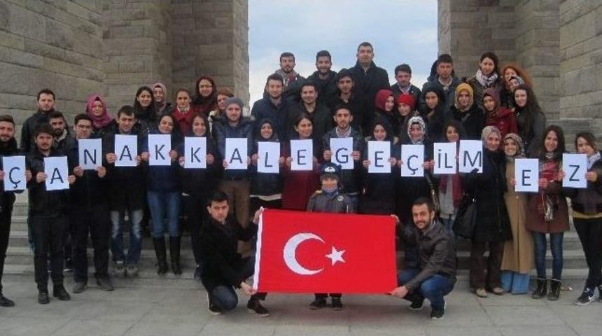 Amasya &Uuml;niversitesi &Ouml;ğrencileri &Ccedil;anakkale Şehitliğini Gezdi