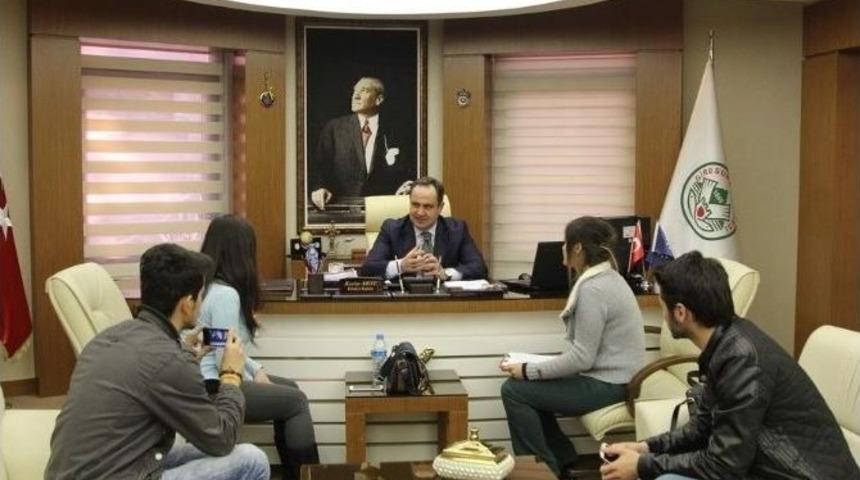 Giresun Belediye Başkanı Aksu, İktisat Fak&uuml;ltesi &Ouml;ğrencilerine Belediyeciliği Anlattı