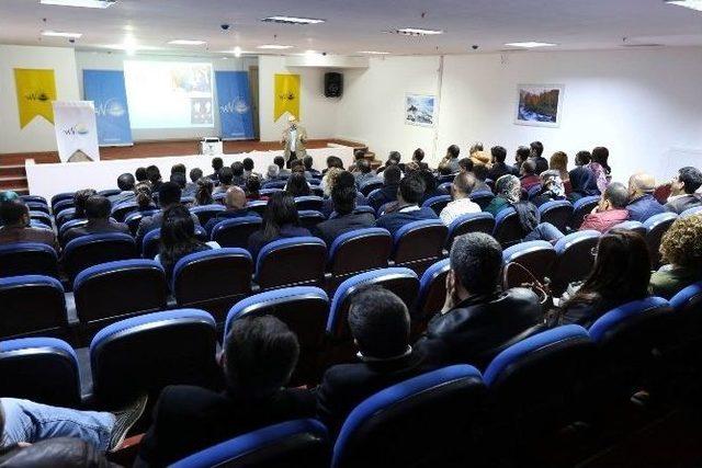 Van&rsquo;da &ldquo;bireysel Ve Kurumsal İmaj Y&ouml;netimi&rdquo; Semineri 2