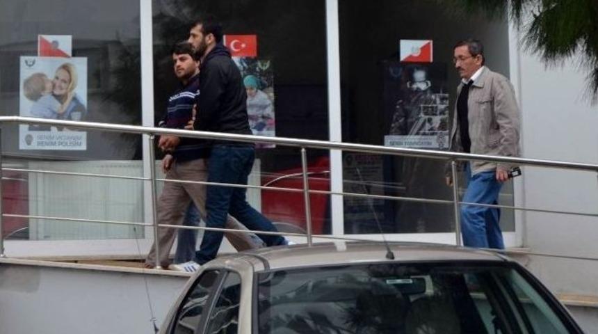 Fenerbah&ccedil;e Otob&uuml;s&uuml;ne Saldırı Olayı