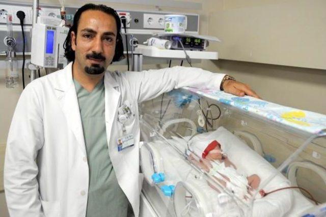 Bir Günlük Bebeğe Yemek Borusu Ameliyatı 3