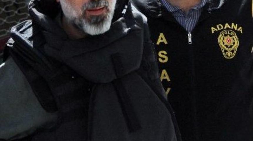 Eşini Ve Kızını &Ouml;ld&uuml;ren Mahkum Cezaevinde İntihar Etti