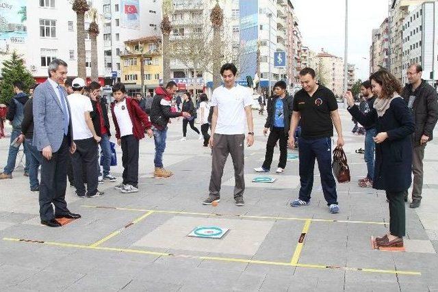 Gen&ccedil;lik Meclisi&rsquo;nden Hemsball Festivali 1