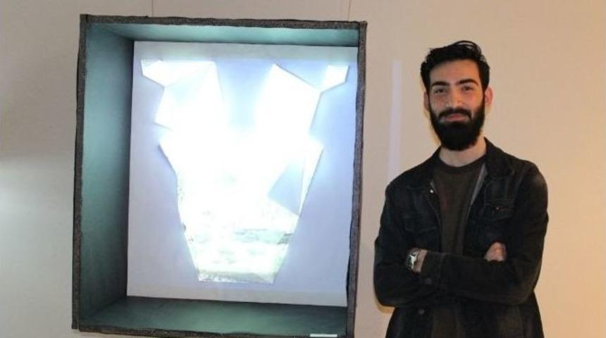 Mapping Tekniğiyle Oluşturulan Tipografi &Ccedil;alışması B&uuml;y&uuml;k İlgi Topladı