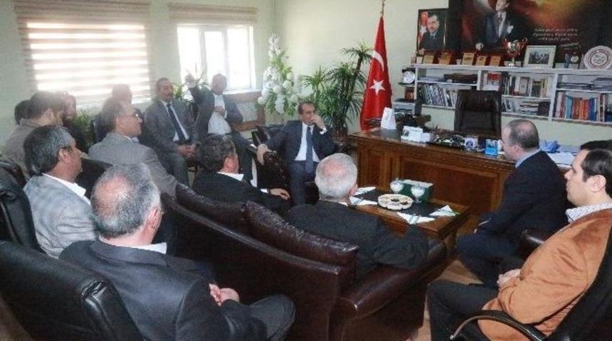 Vali Taşyapan&rsquo;dan Başkan &Ouml;zg&ouml;k&ccedil;e&rsquo;ye Ziyaret