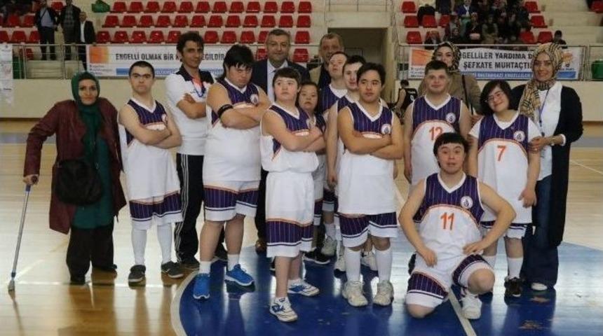 Eyüp Belediyesi’nden Otizmde Farkındalık Etkinliği